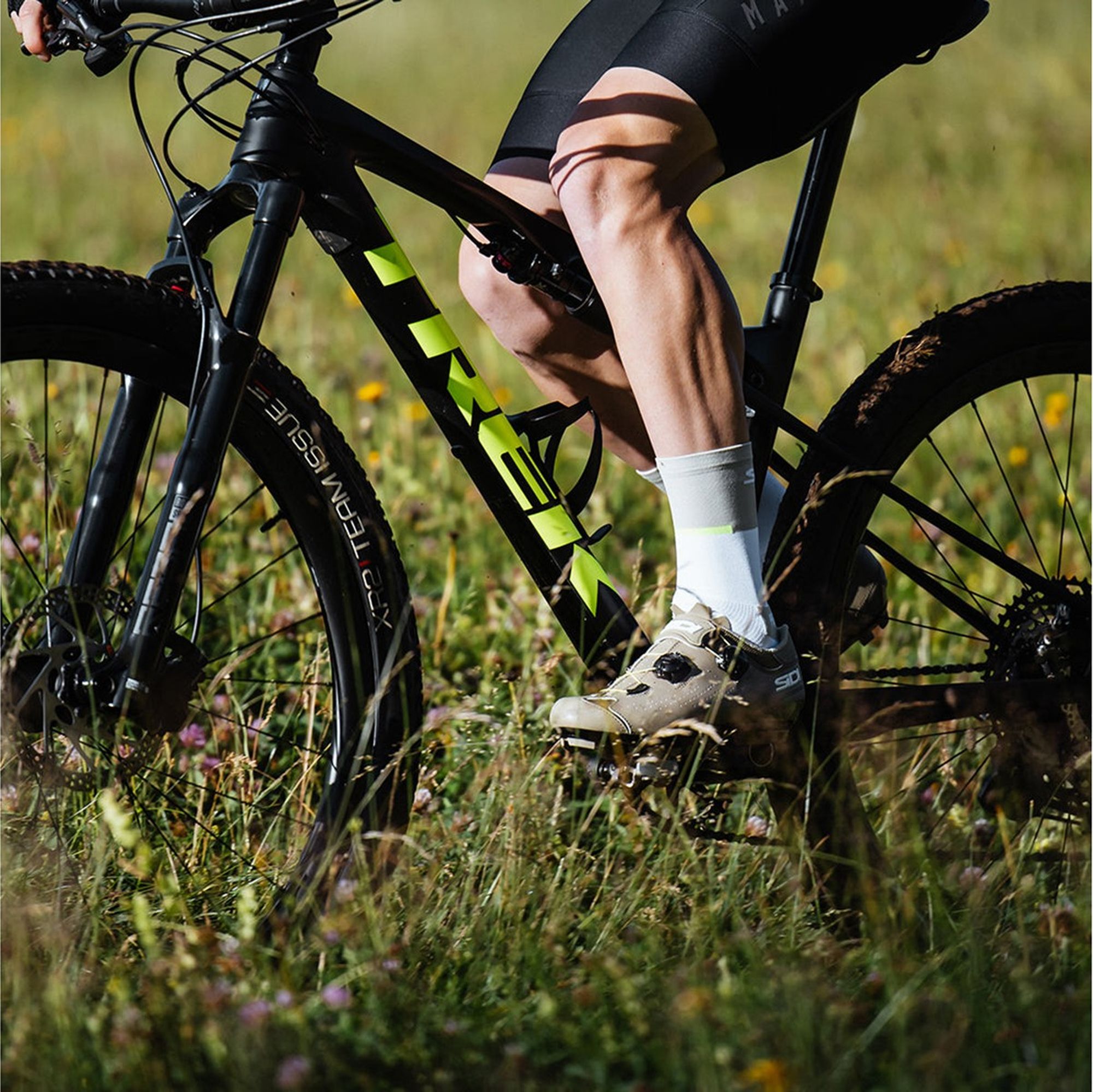 ZAPATOS SIDI AERON COLOR BLANCO TALLA 43